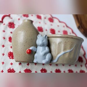 Vintage Hallmark Candle/ Vase With Little Mouse.